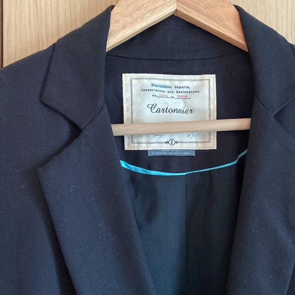 Black blazer - Picture 2 of 8